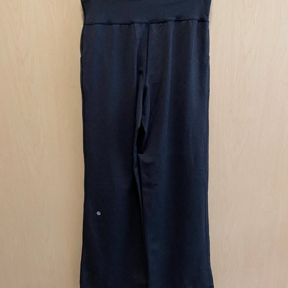 LULULEMON YOGA PANTS! Like New! Super Soft! Size 2. Relaxed Fit.  Charcoal gray! - Picture 2 of 3